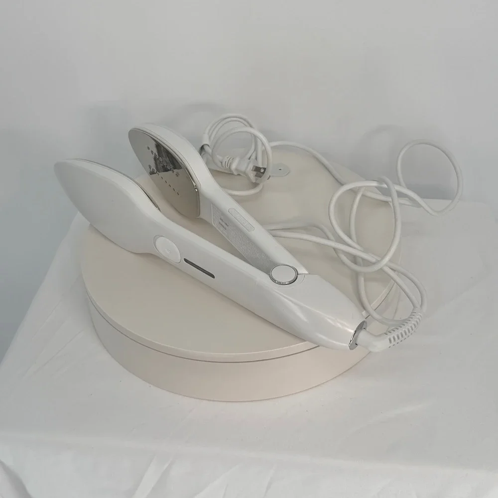 Nori Inc N2 1WH Handheld Portable Steam Iron White Dual Voltage Travel 95-07